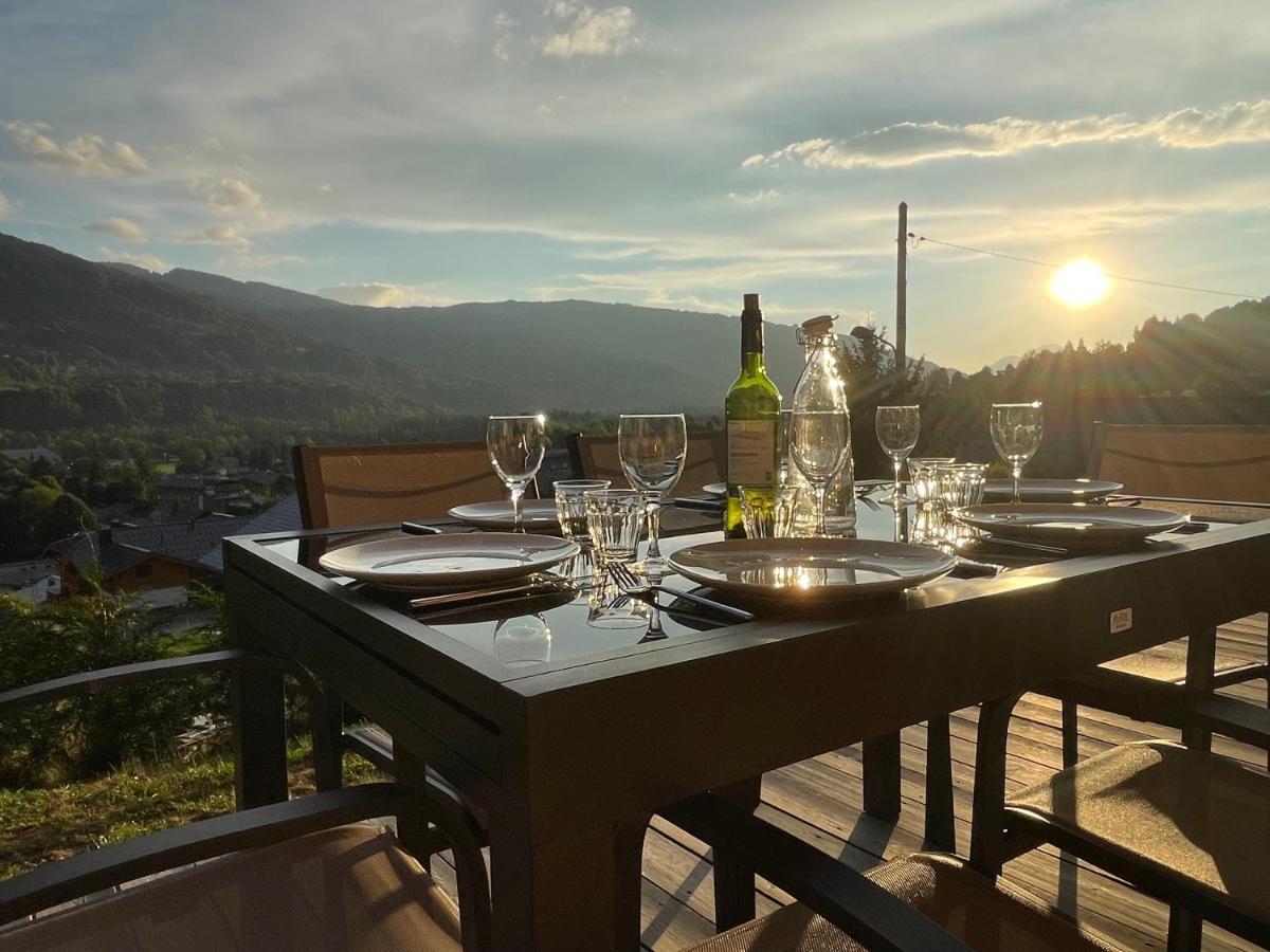 Plein Soleil Modern 3 Bedroom Apartment With Stunning Mountain Views سامووه المظهر الخارجي الصورة